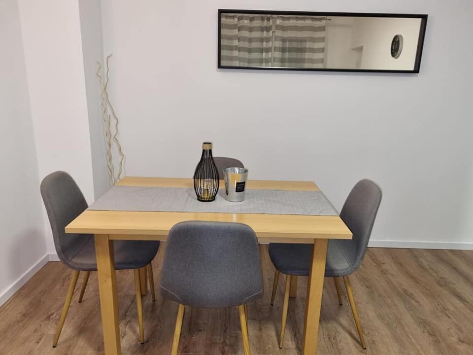 Appartement Apartman Simic à Osijek Extérieur photo